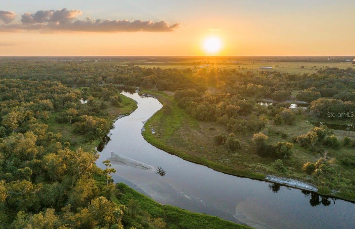 MORQUS MANOR SUB - Land