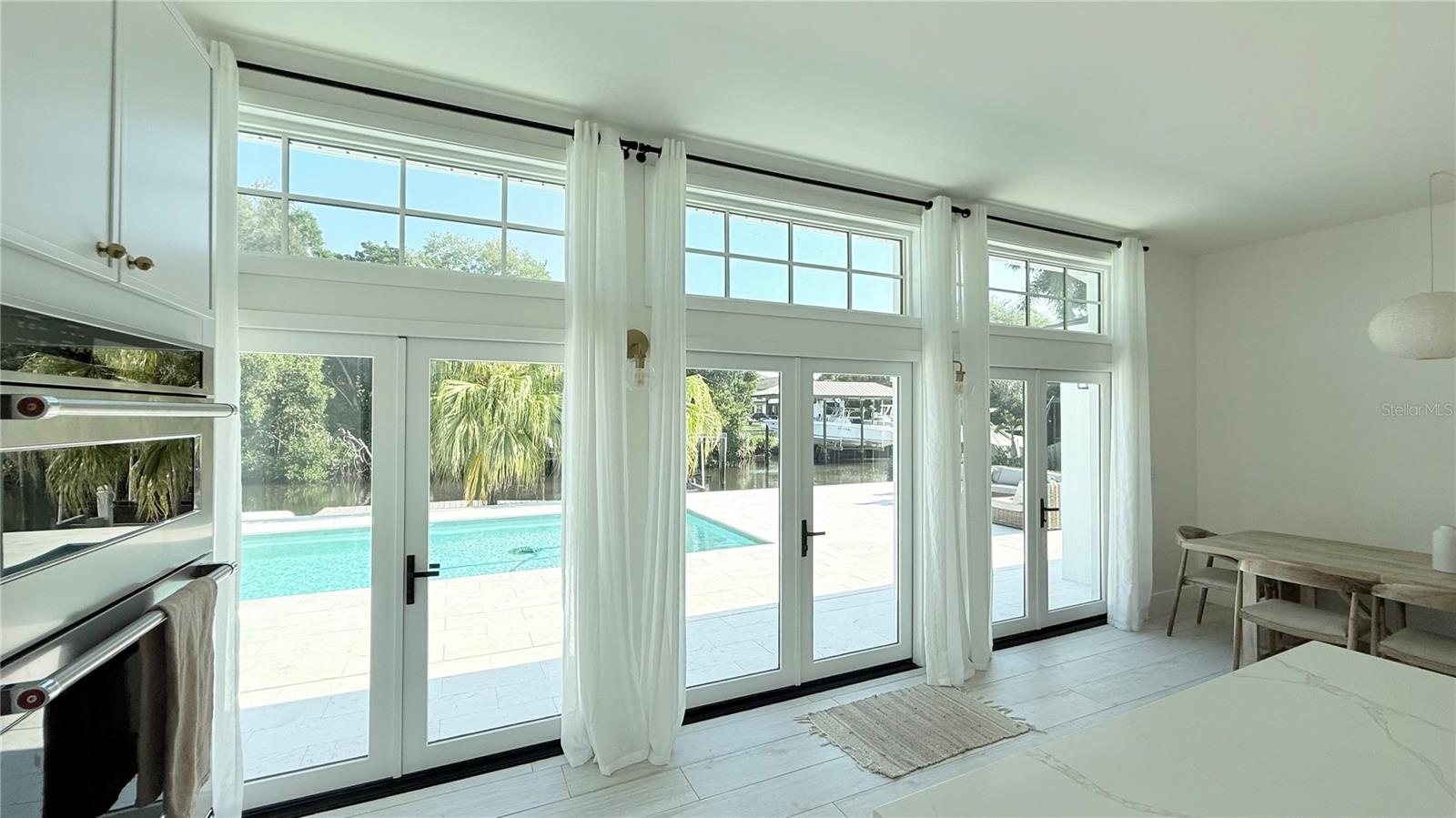 CRISP MANOR 1ST ADD - Residential