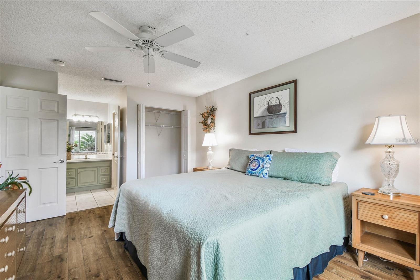 SEVEN SPGS VILLAS CONDO - Residential