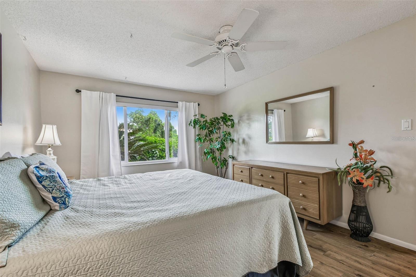 SEVEN SPGS VILLAS CONDO - Residential