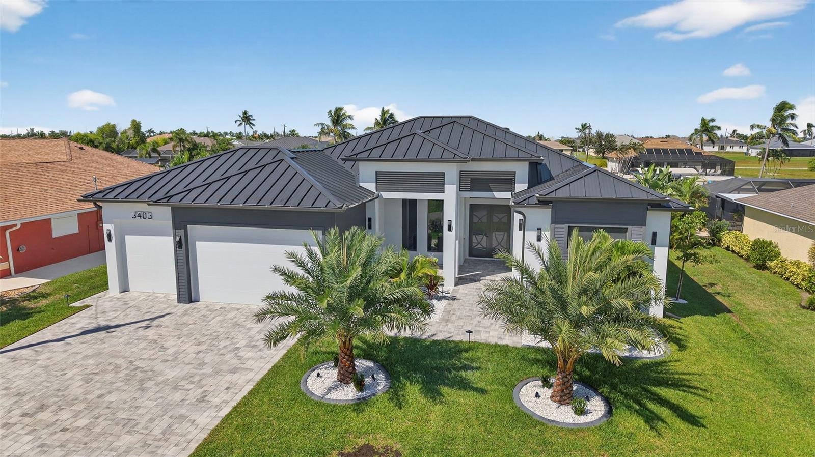 CAPE CORAL - Residential