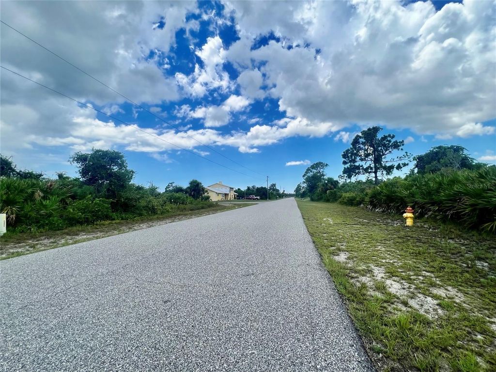 Photo of 12146 Richards Avenue, Port Charlotte, FL 33981 (MLS # C7508349)