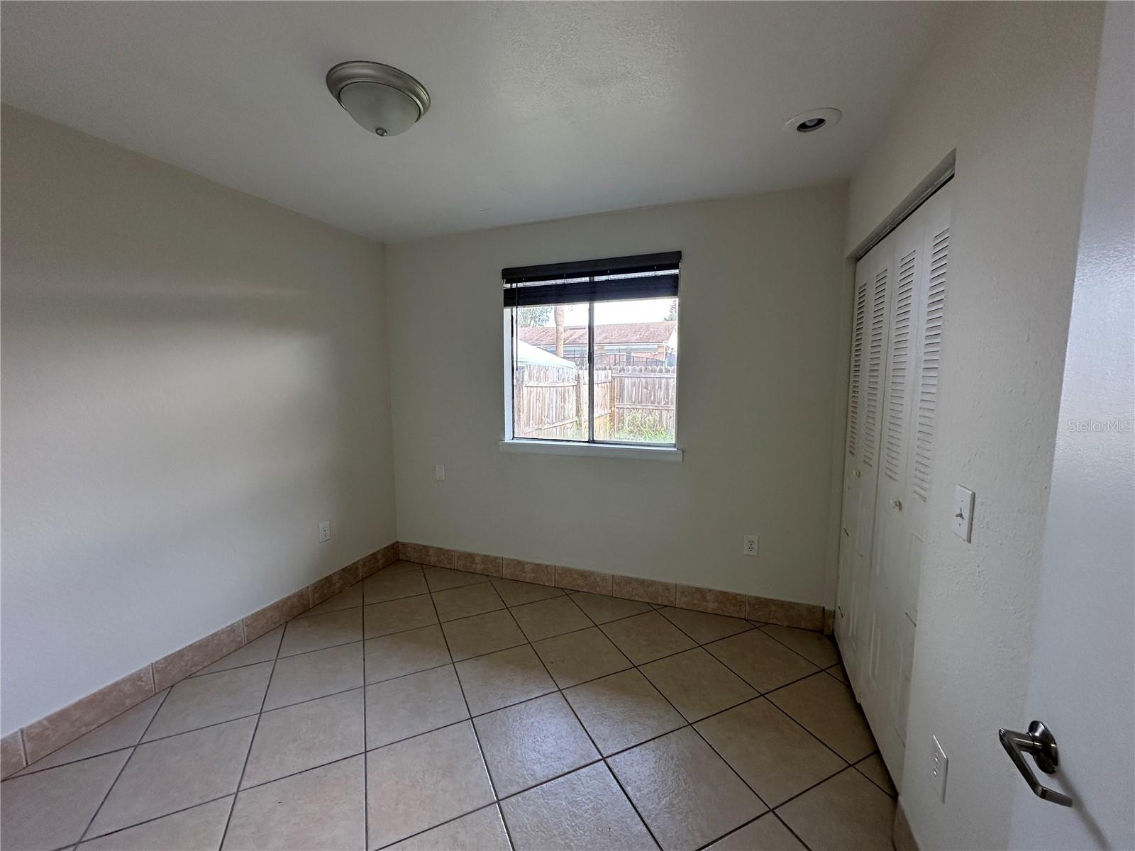 WESTSIDE TWNHMS PH 02 - Residential Lease