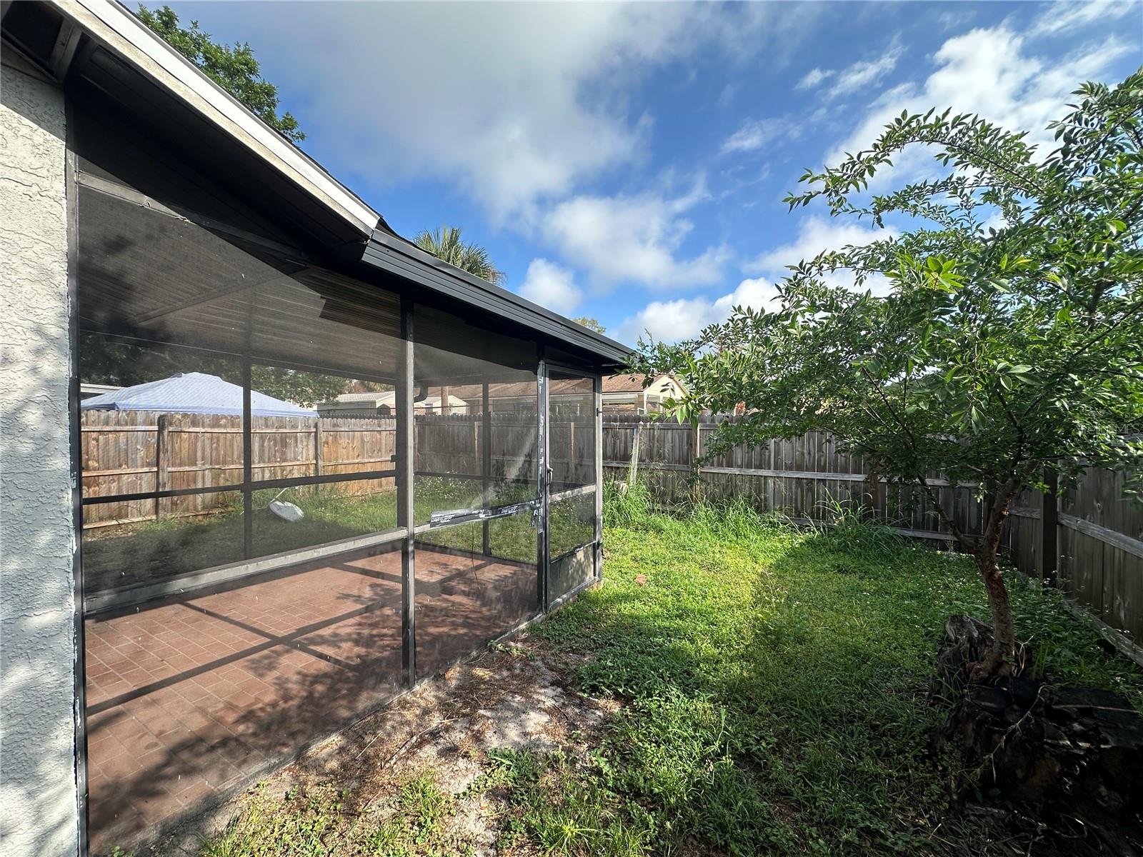 WESTSIDE TWNHMS PH 02 - Residential Lease
