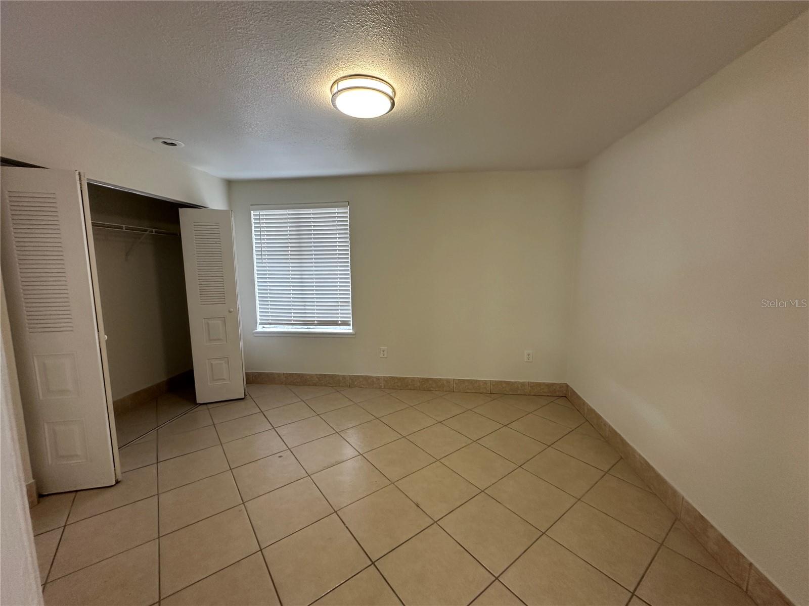 WESTSIDE TWNHMS PH 02 - Residential Lease