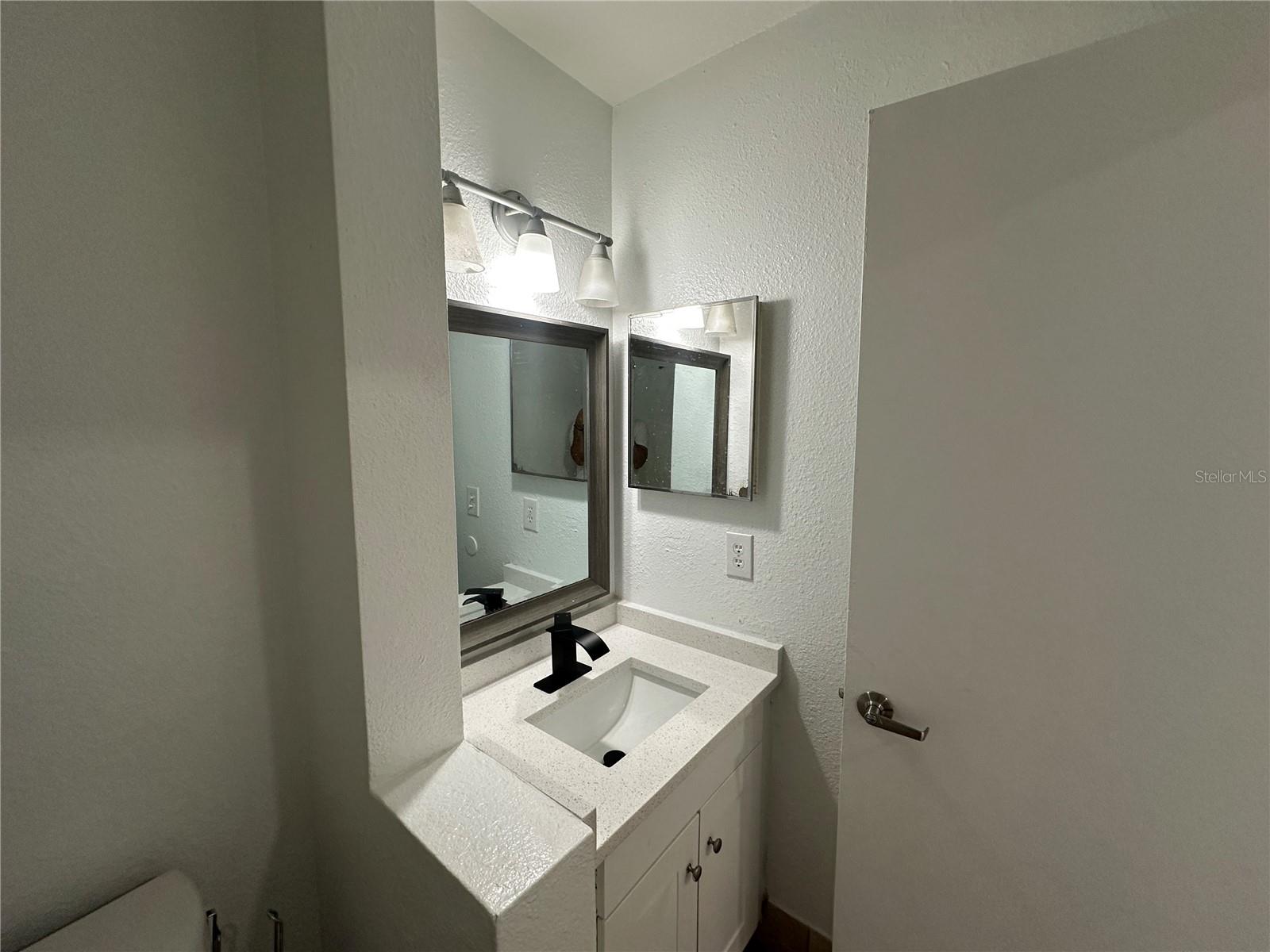 WESTSIDE TWNHMS PH 02 - Residential Lease