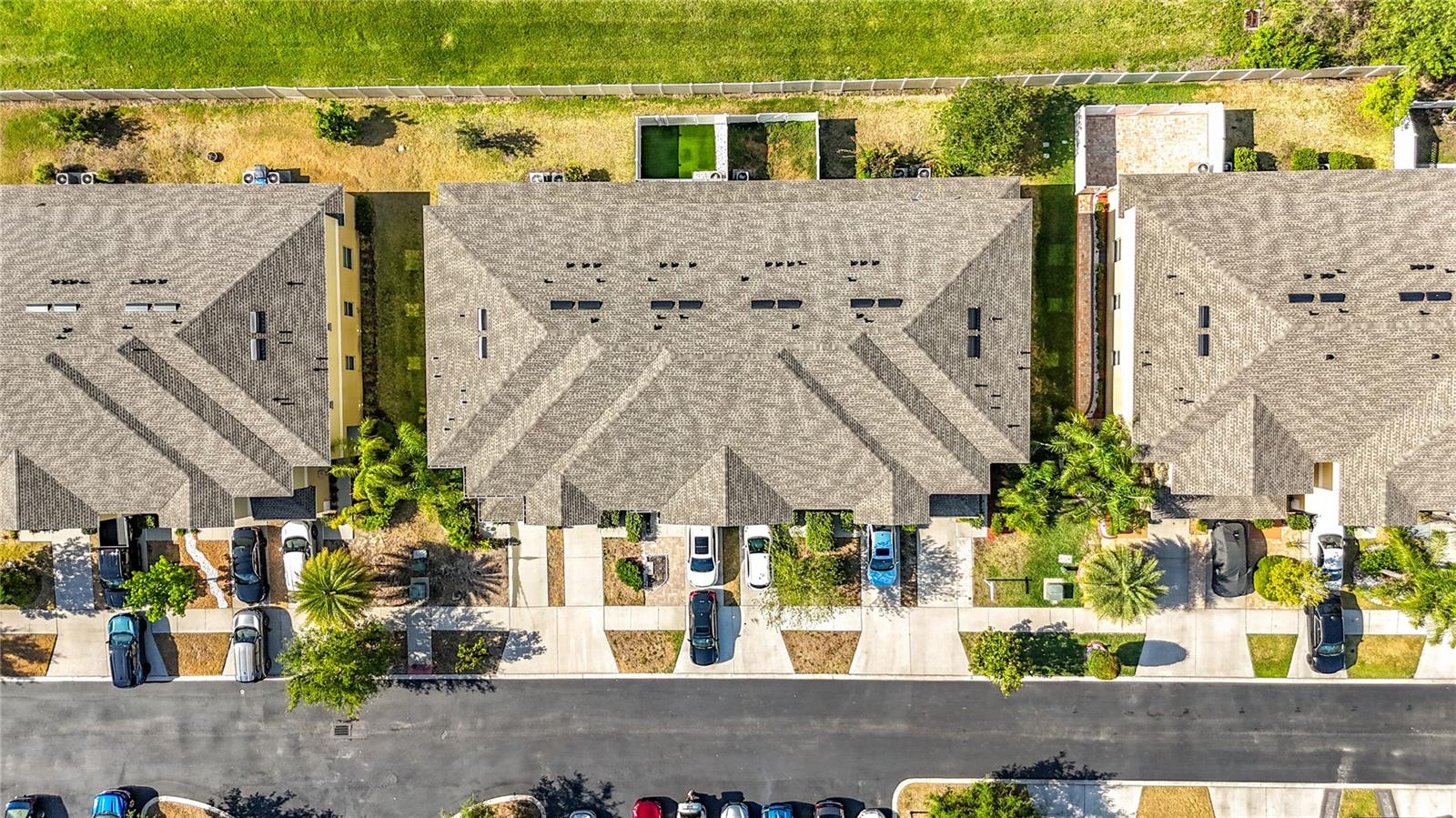 HAWKS POINT PH N TWNHMS - Residential