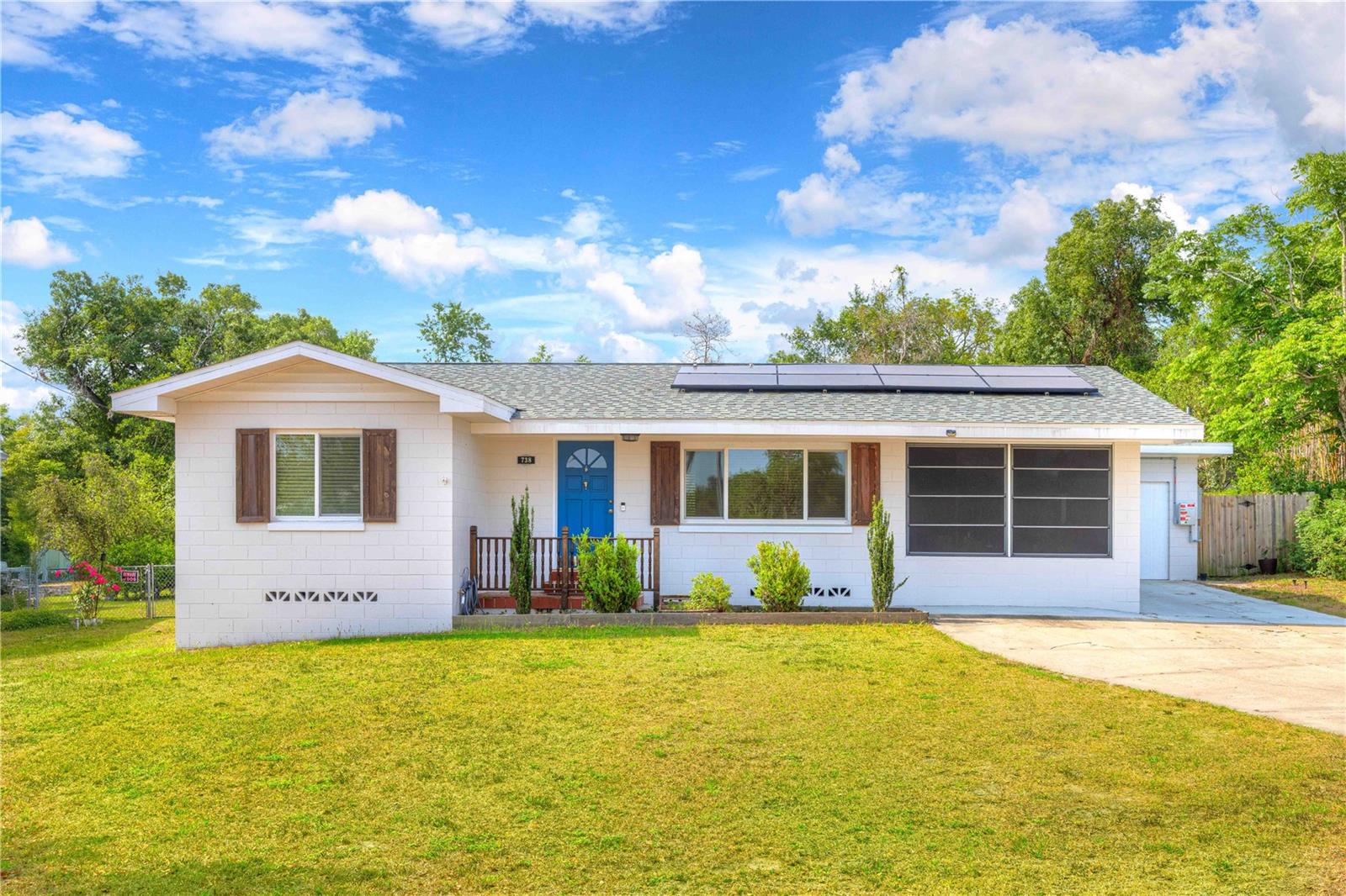 738 LINDLEY BOULEVARD