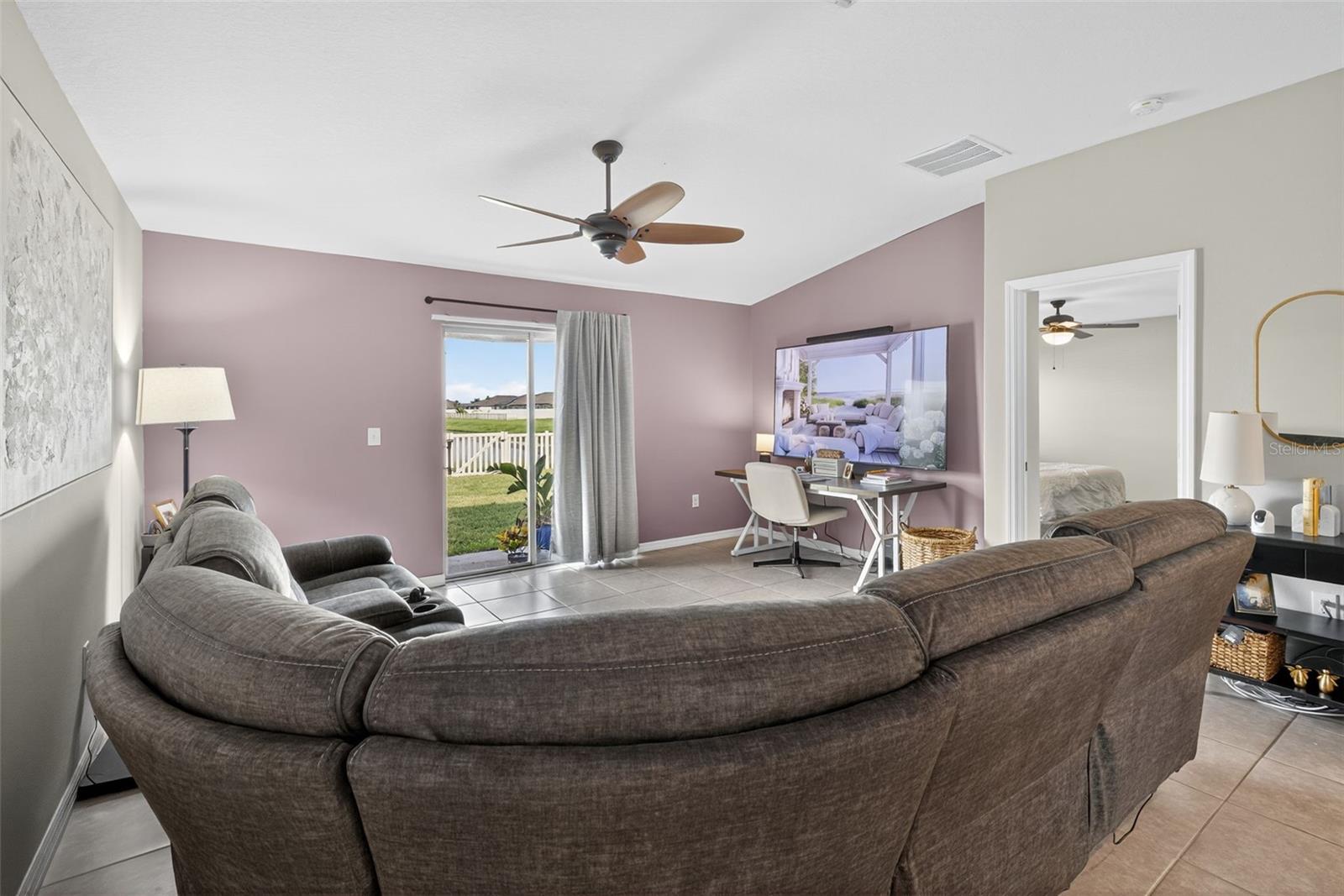 BELMONT - Residential