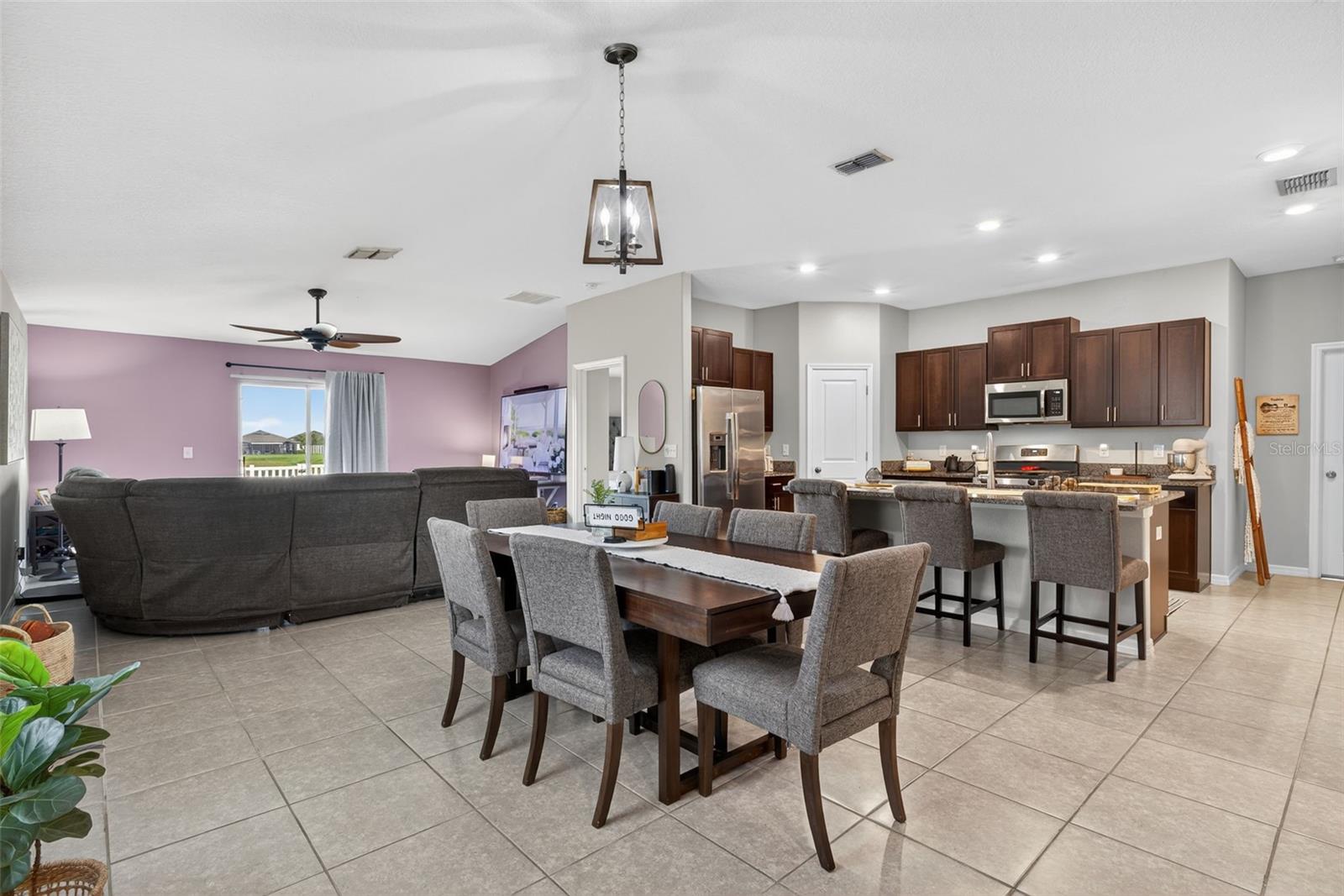 BELMONT - Residential