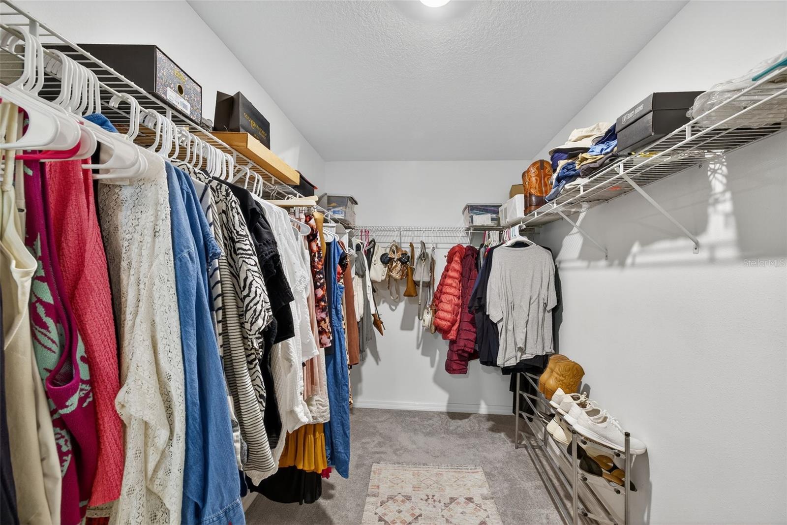 BELMONT - Residential