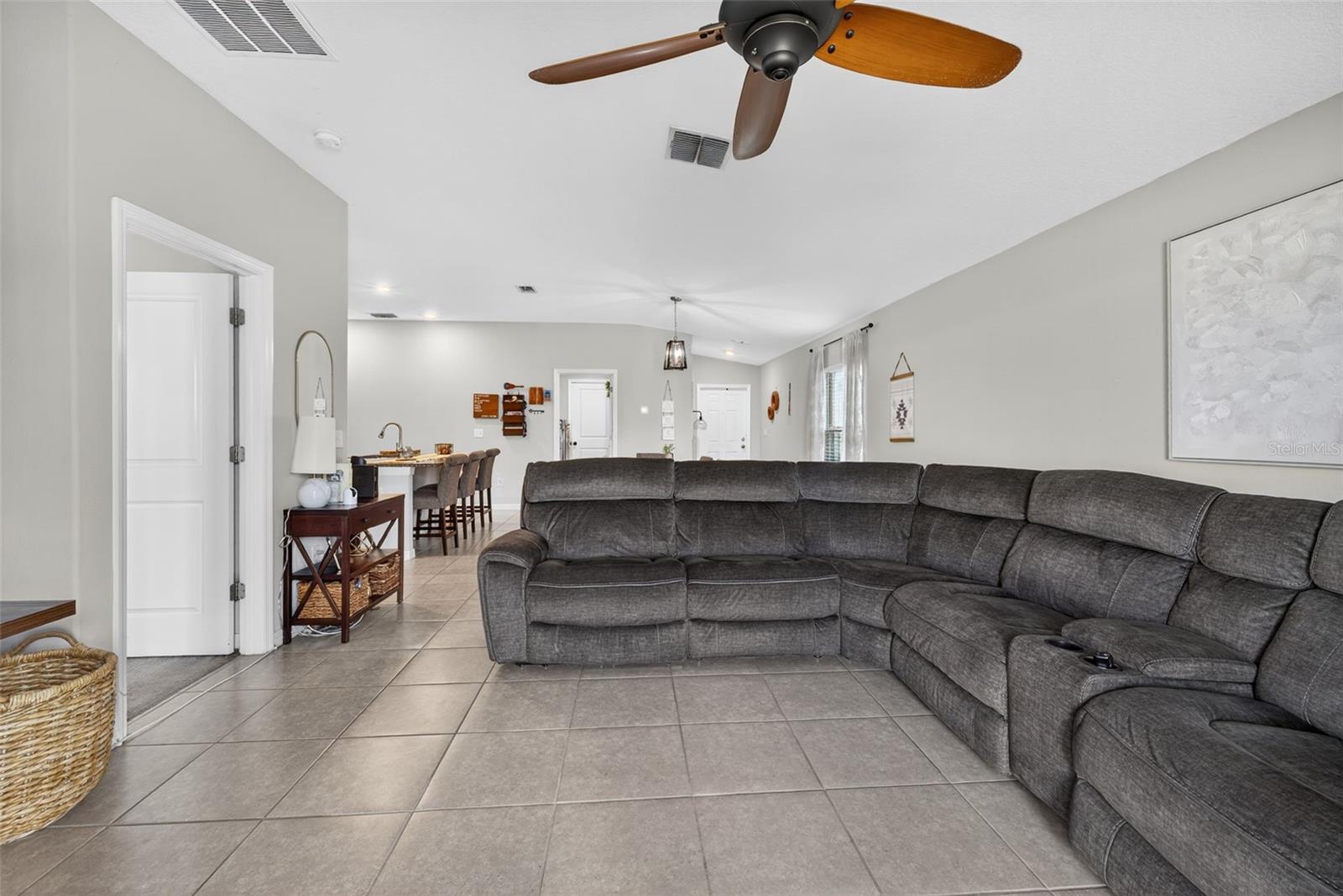 BELMONT - Residential