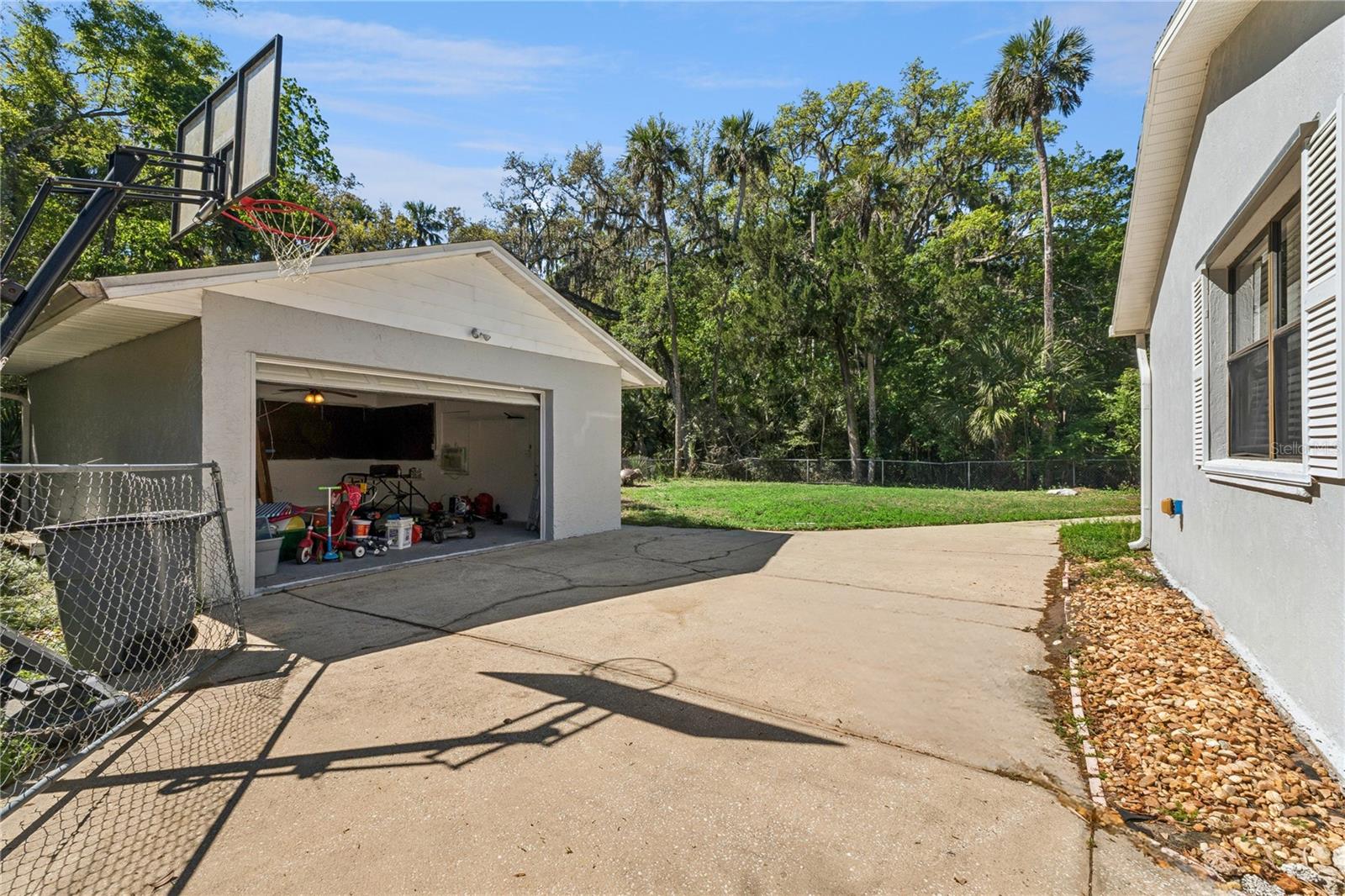 NAPIER & HULL GRANT - Residential