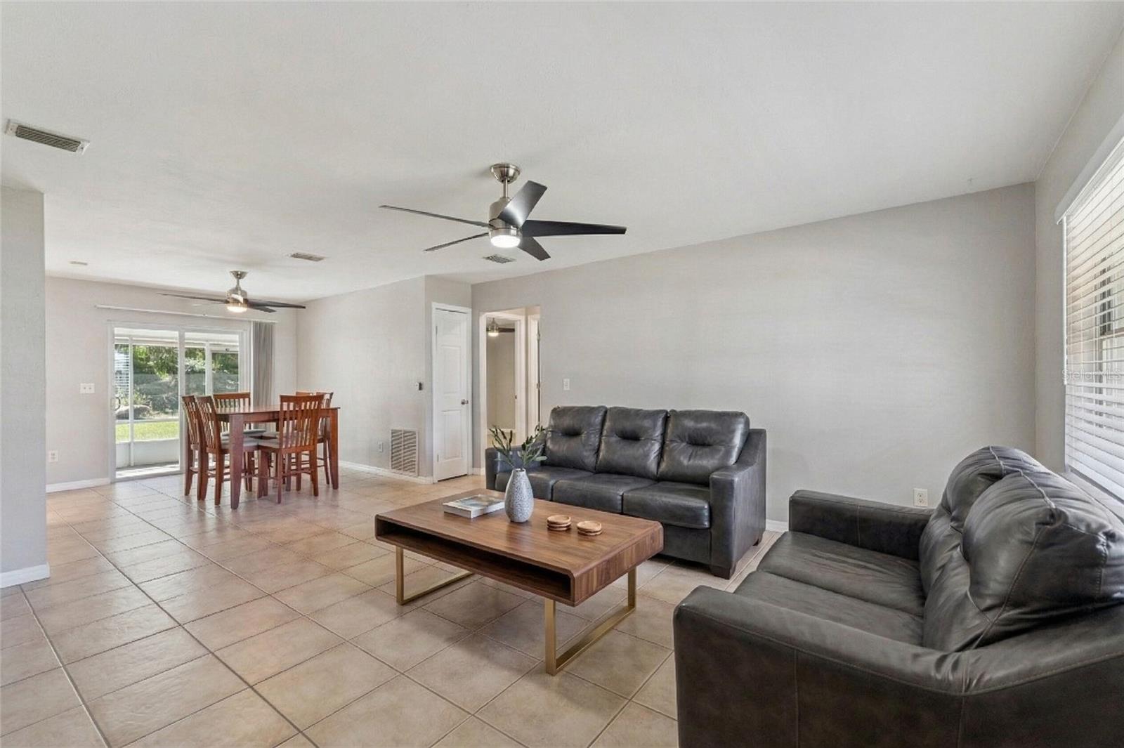 NAPIER & HULL GRANT - Residential