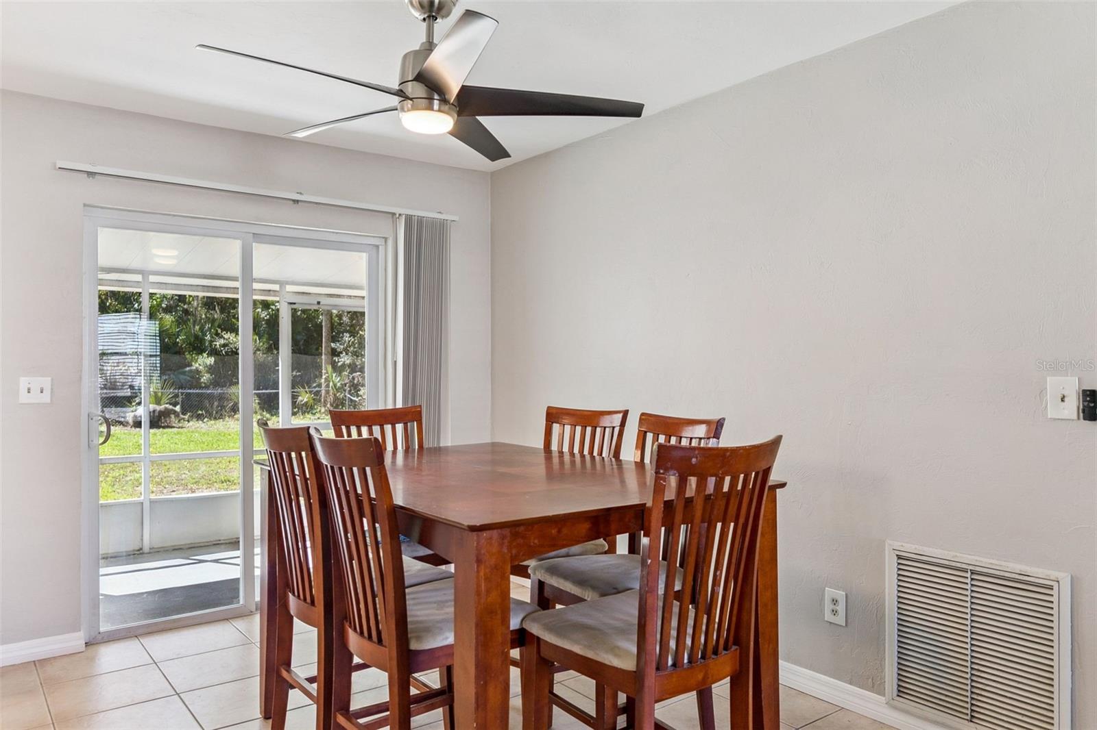 NAPIER & HULL GRANT - Residential