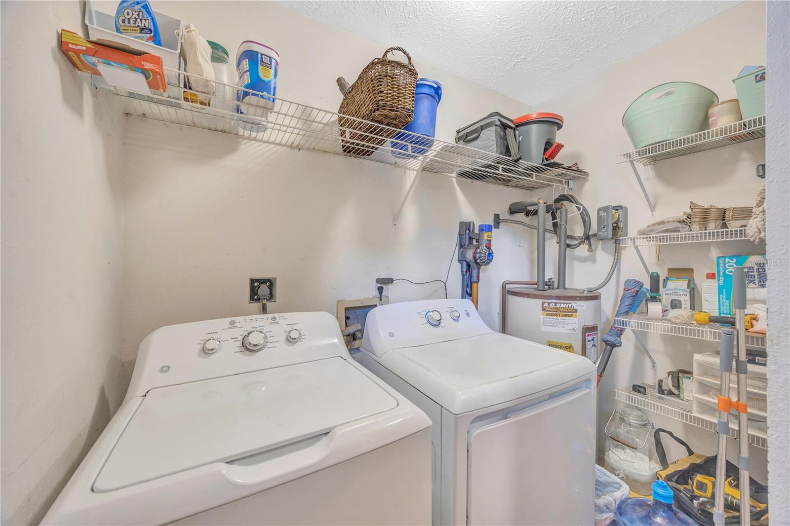 ROSANNA MAUCH ESTATES - Residential