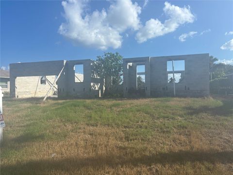 41 MARK TWAIN LANE ROTONDA WEST FL 33947