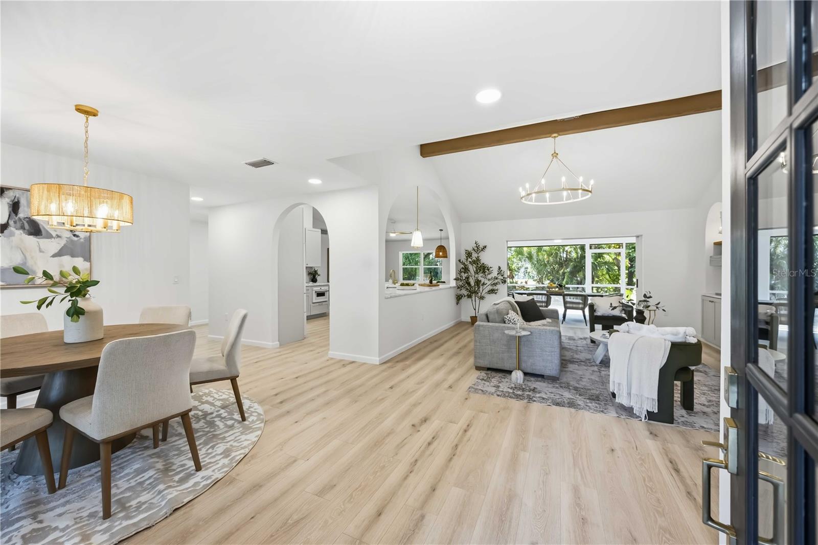 LAKES ESTATES 3 OF SARASOTA - Residential