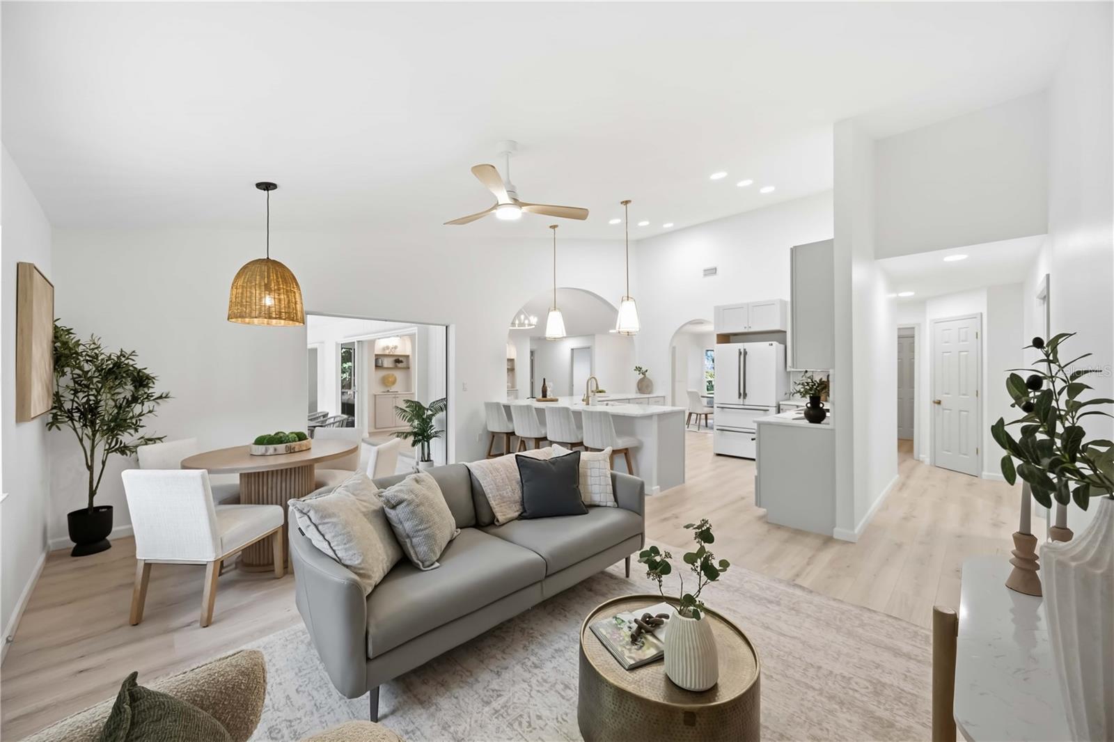 LAKES ESTATES 3 OF SARASOTA - Residential