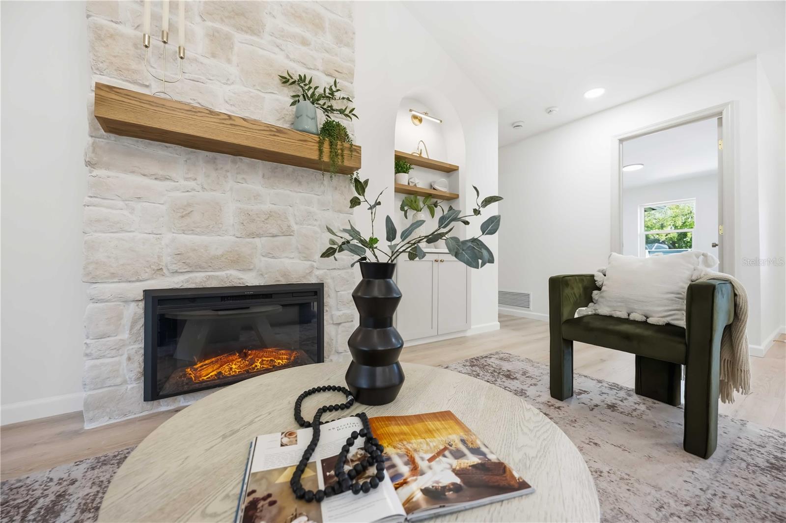 LAKES ESTATES 3 OF SARASOTA - Residential