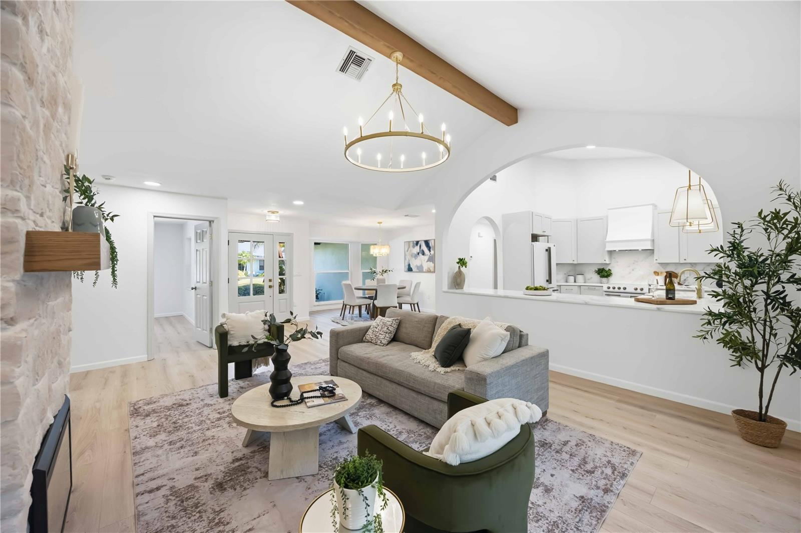 LAKES ESTATES 3 OF SARASOTA - Residential