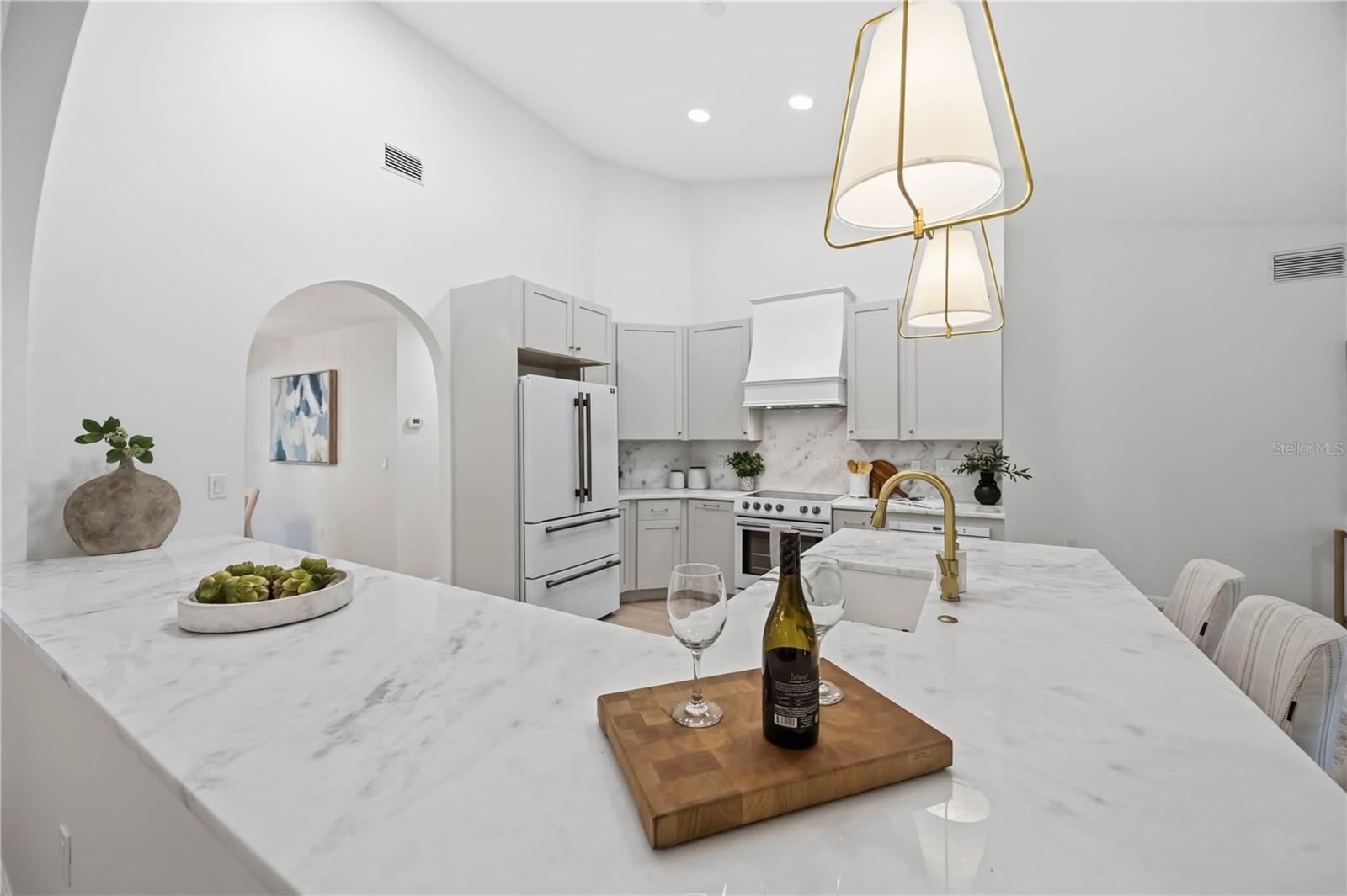 LAKES ESTATES 3 OF SARASOTA - Residential