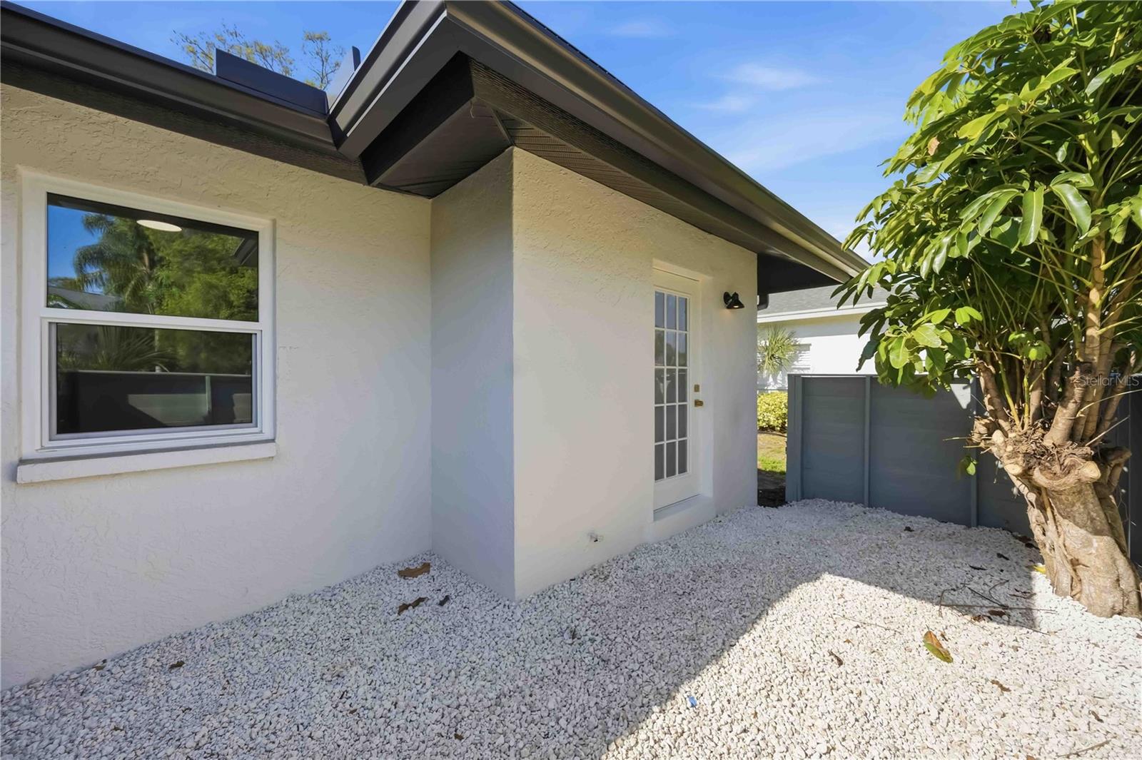 LAKES ESTATES 3 OF SARASOTA - Residential