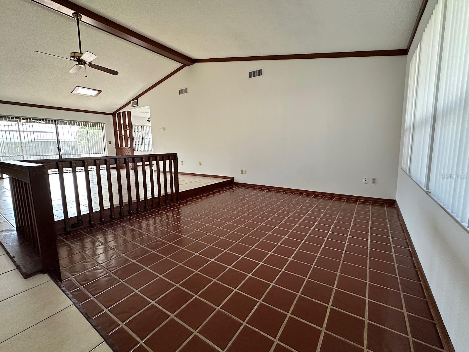 COLUMBUS HARBOUR - Residential