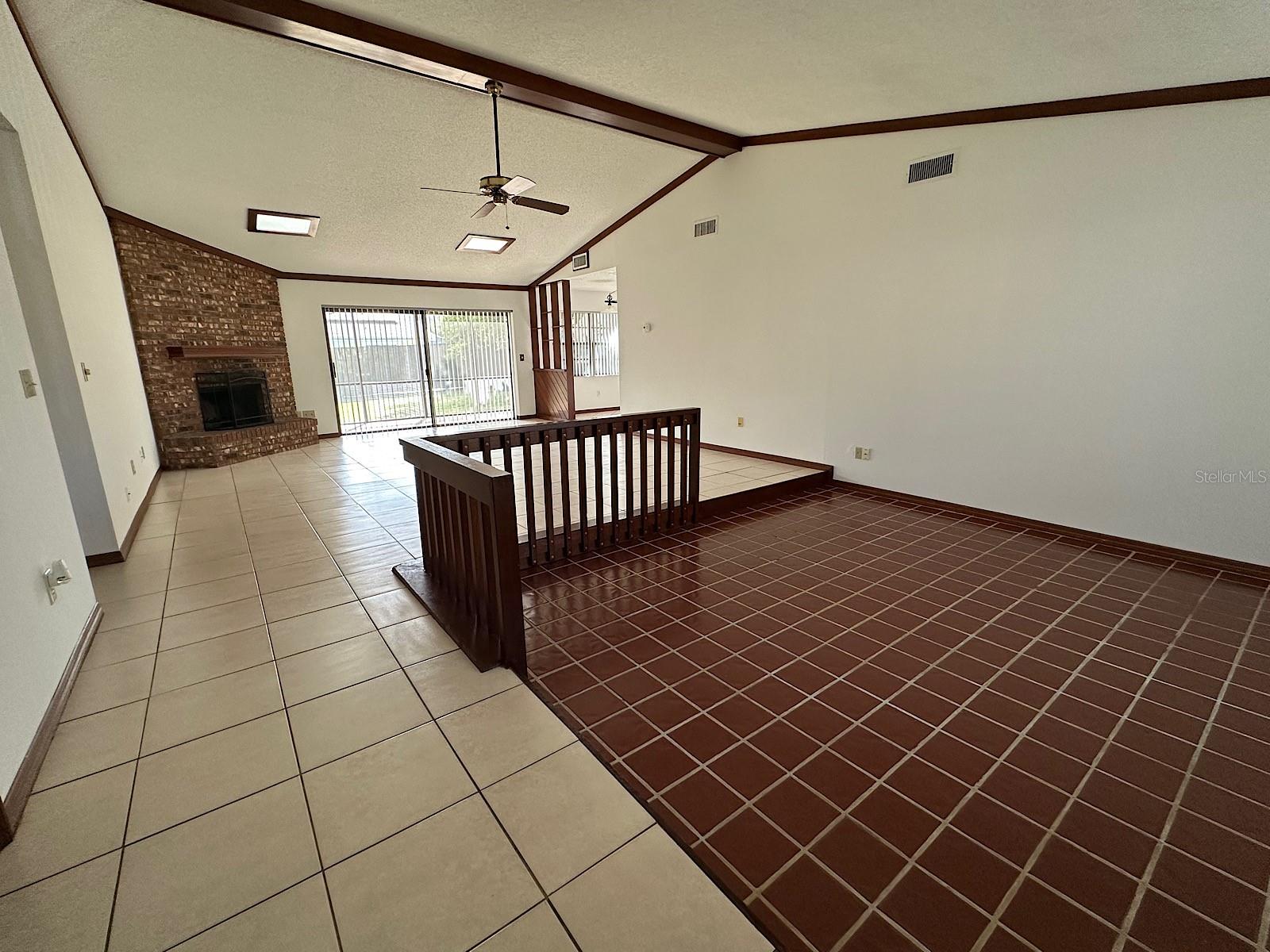 COLUMBUS HARBOUR - Residential