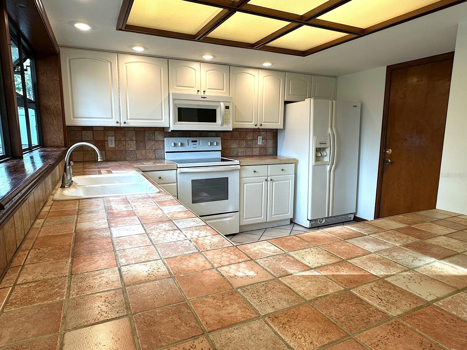 COLUMBUS HARBOUR - Residential