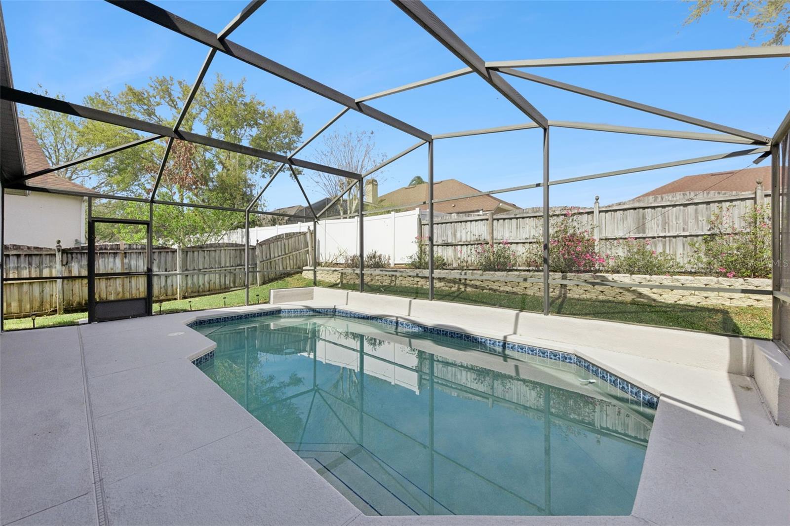 KENSINGTON AT EASTWOOD - Residential