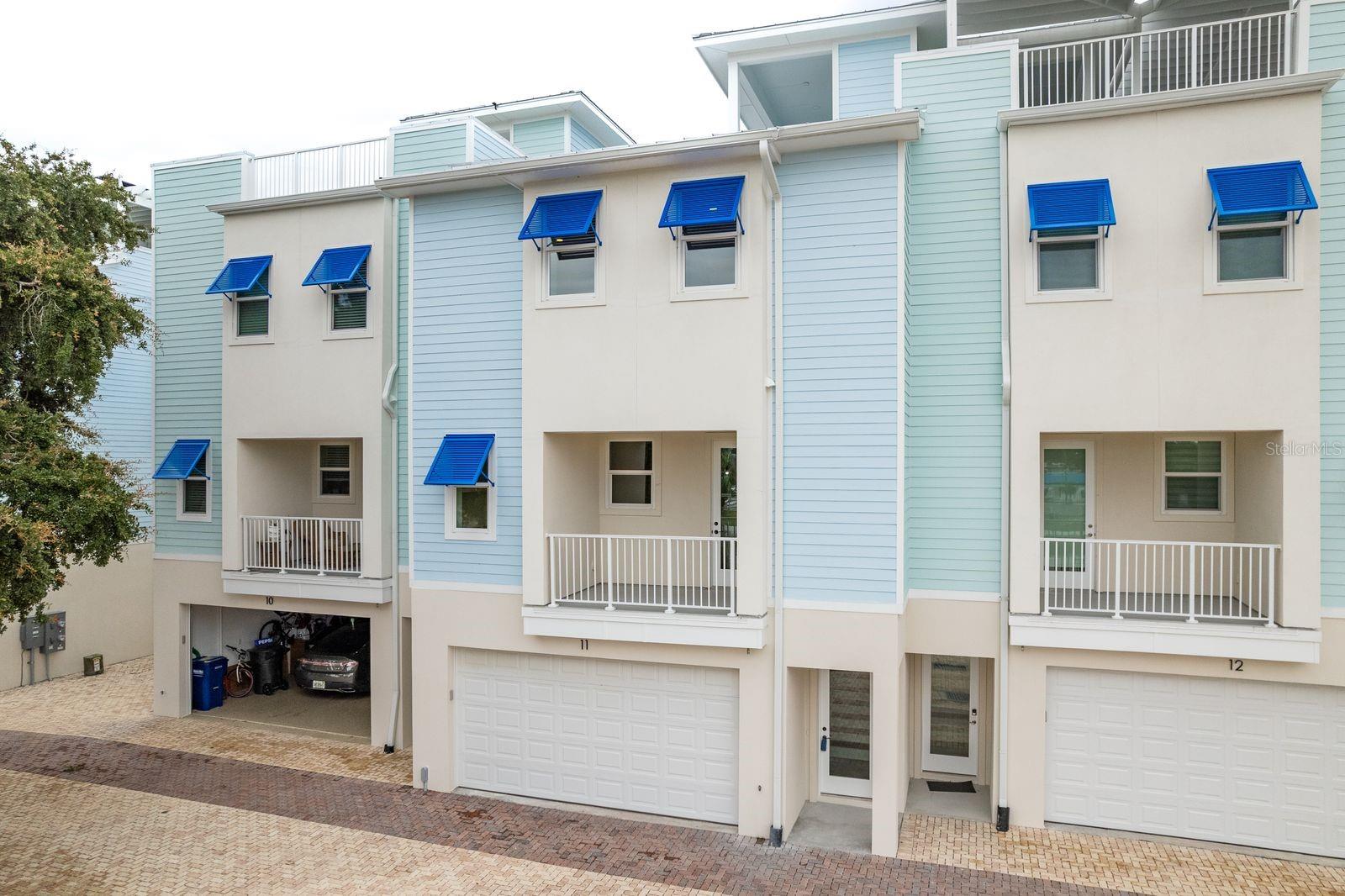 MIRA VISTA TWNHMS PH II - Residential
