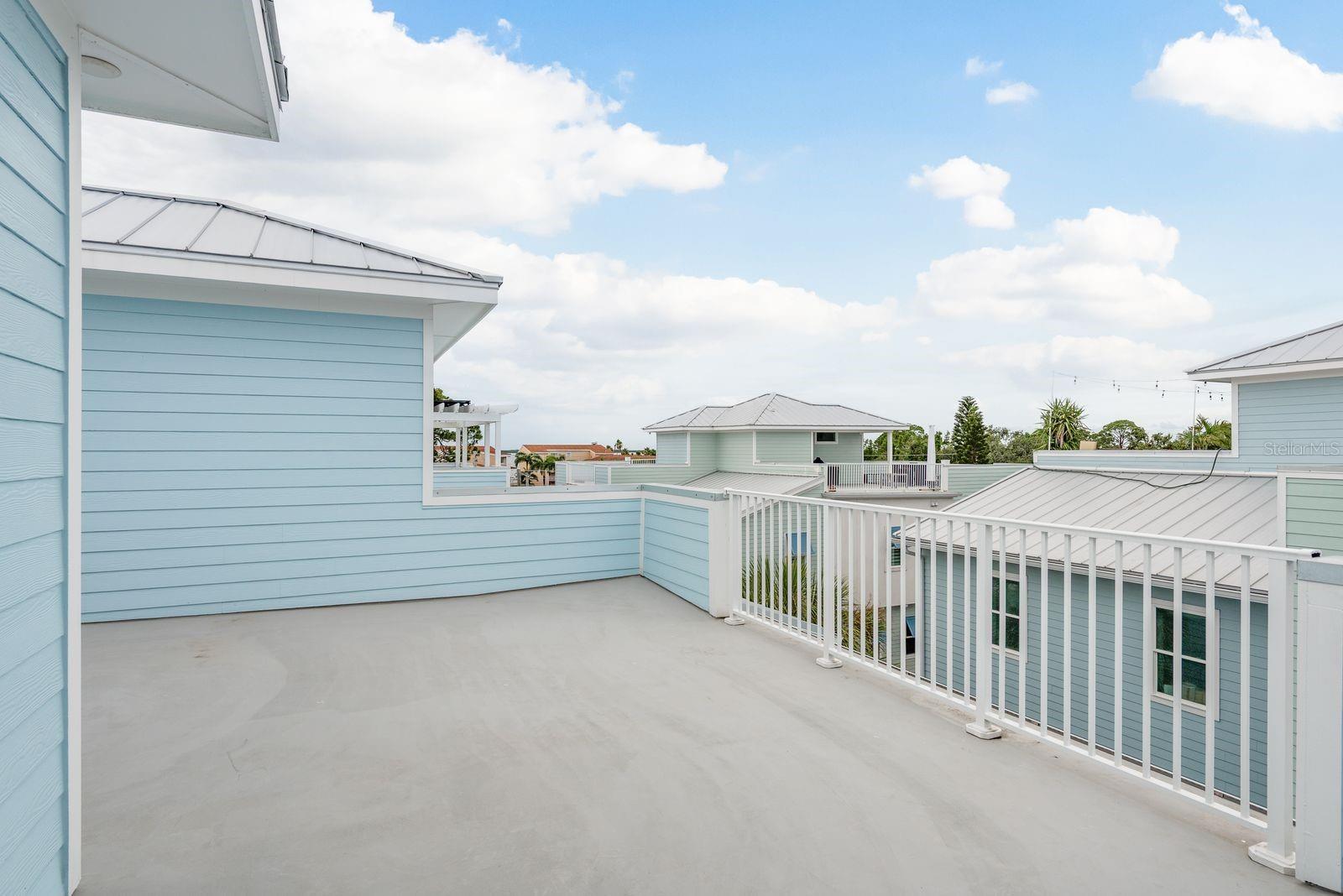 MIRA VISTA TWNHMS PH II - Residential
