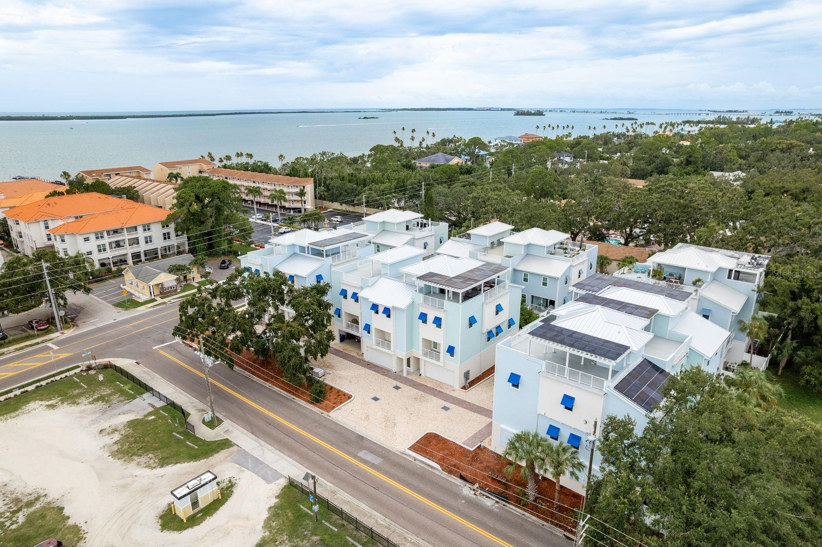 1413 BAYSHORE BOULEVARD 11