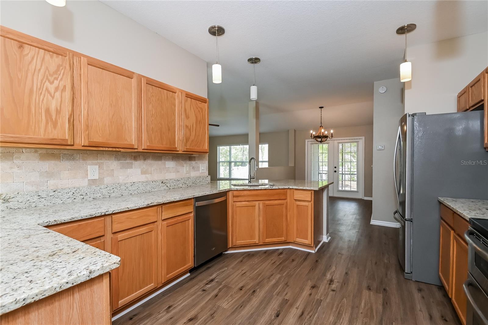MEADOW WOODS RESERVE - Residential