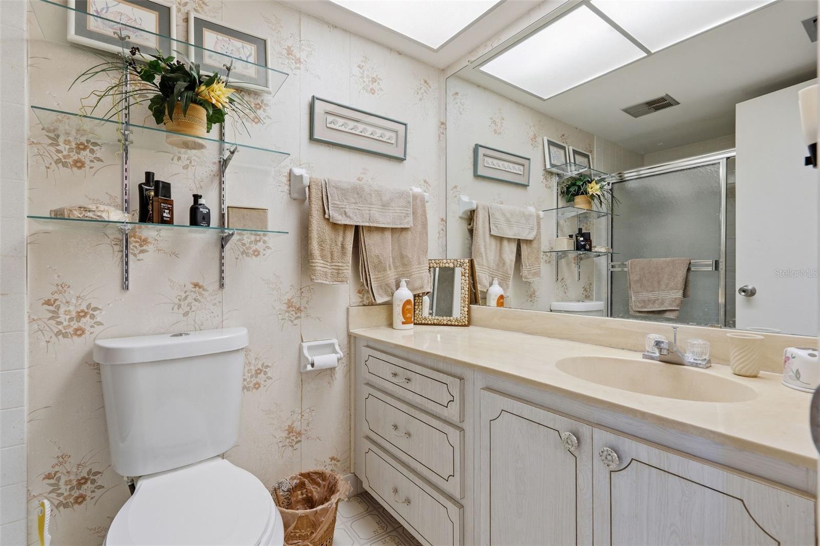 WINSTON PARK NORTHEAST - Residential