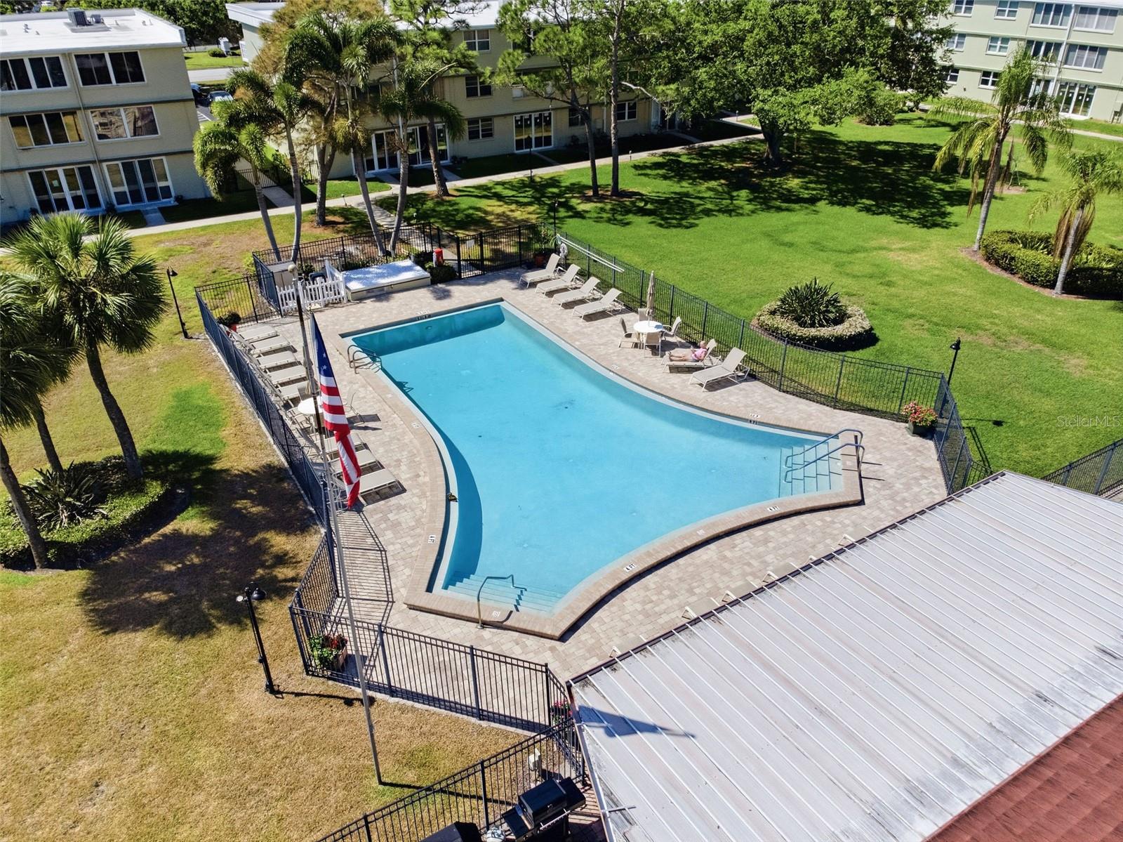 WINSTON PARK NORTHEAST - Residential