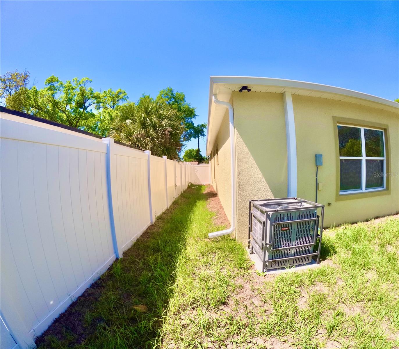 SULPHUR HILL - Residential