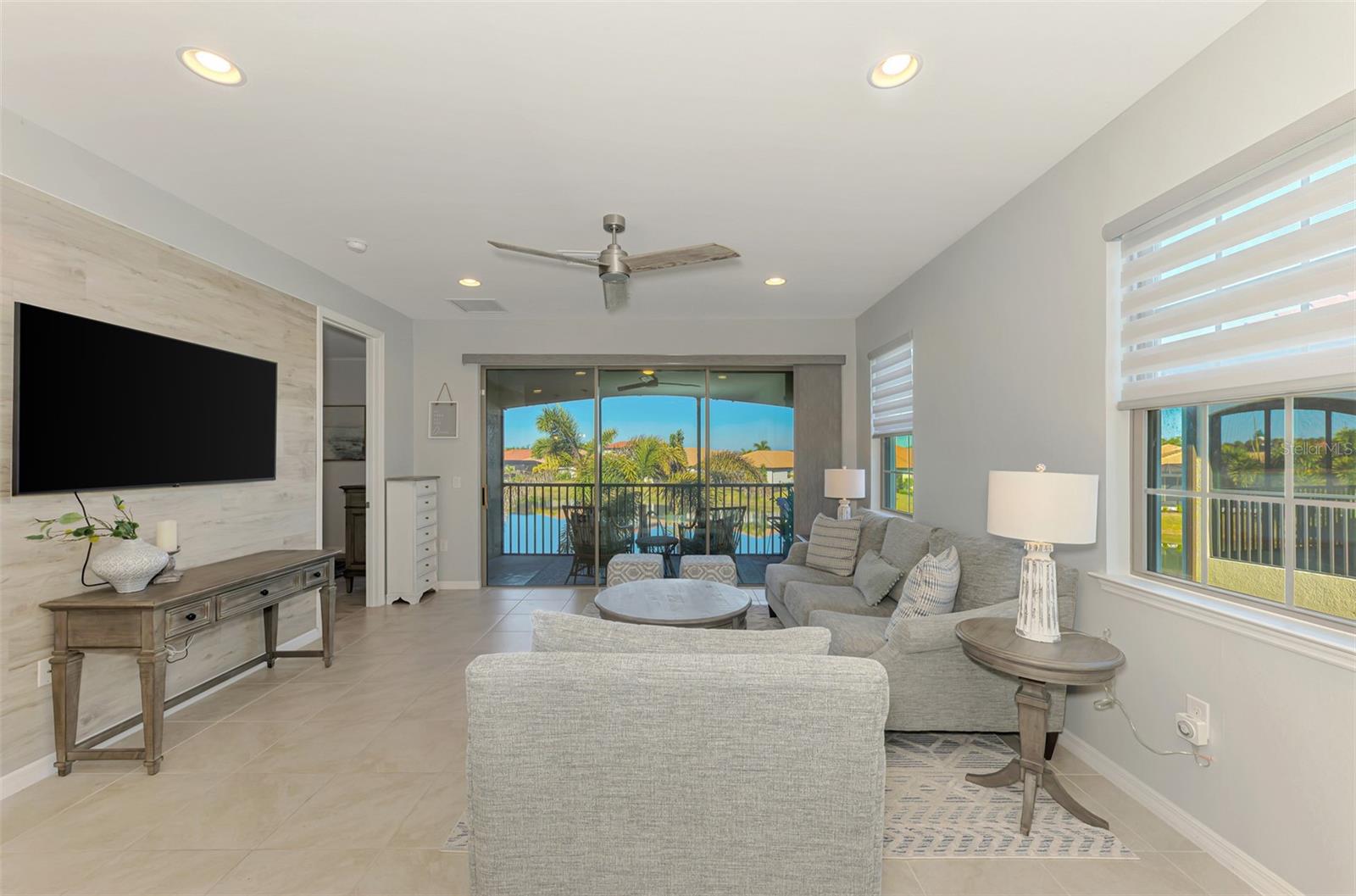 TOSCANA ISLES CARRIAGE HOMES - Residential