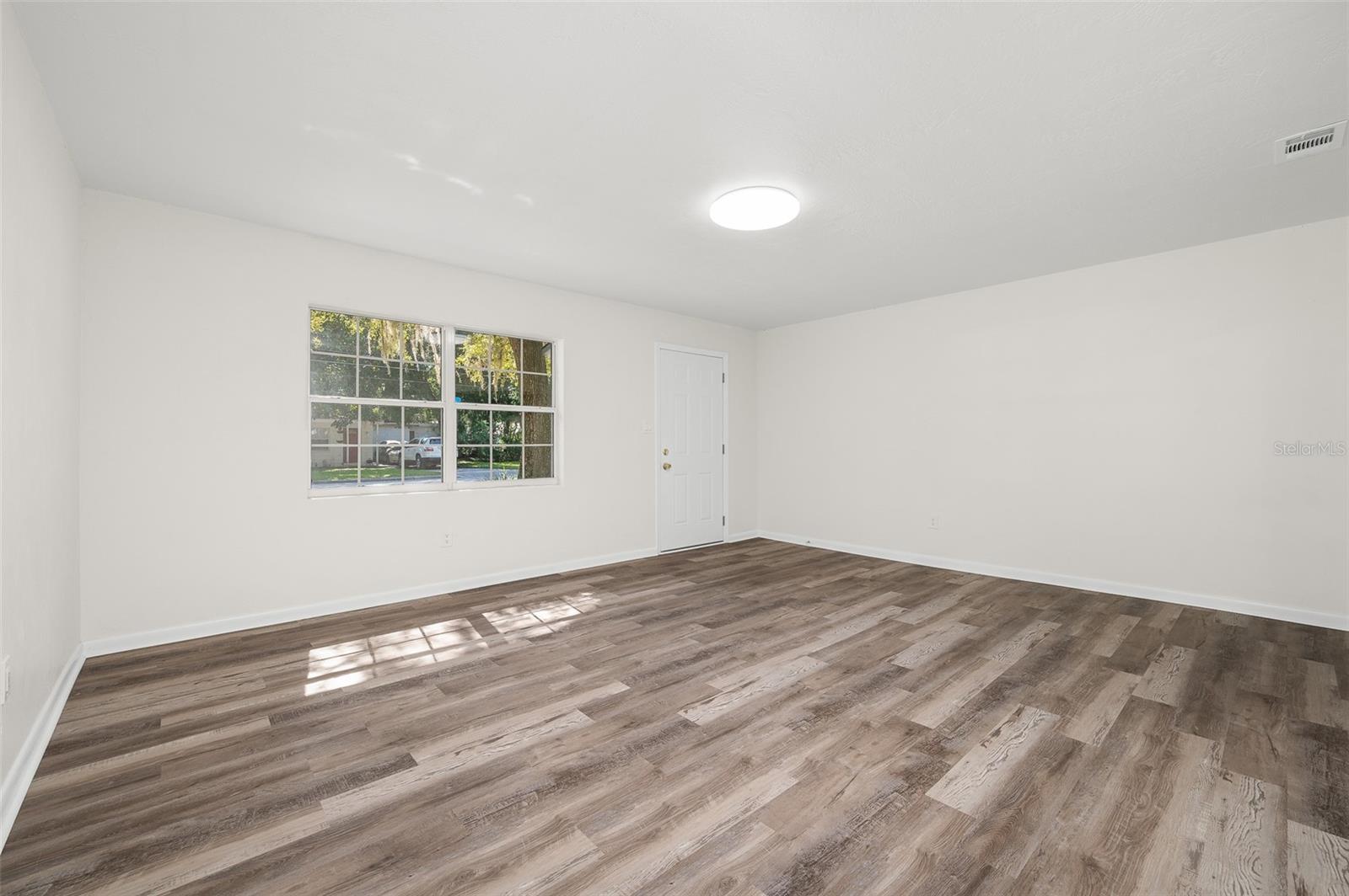 2100 SE 50TH STREET