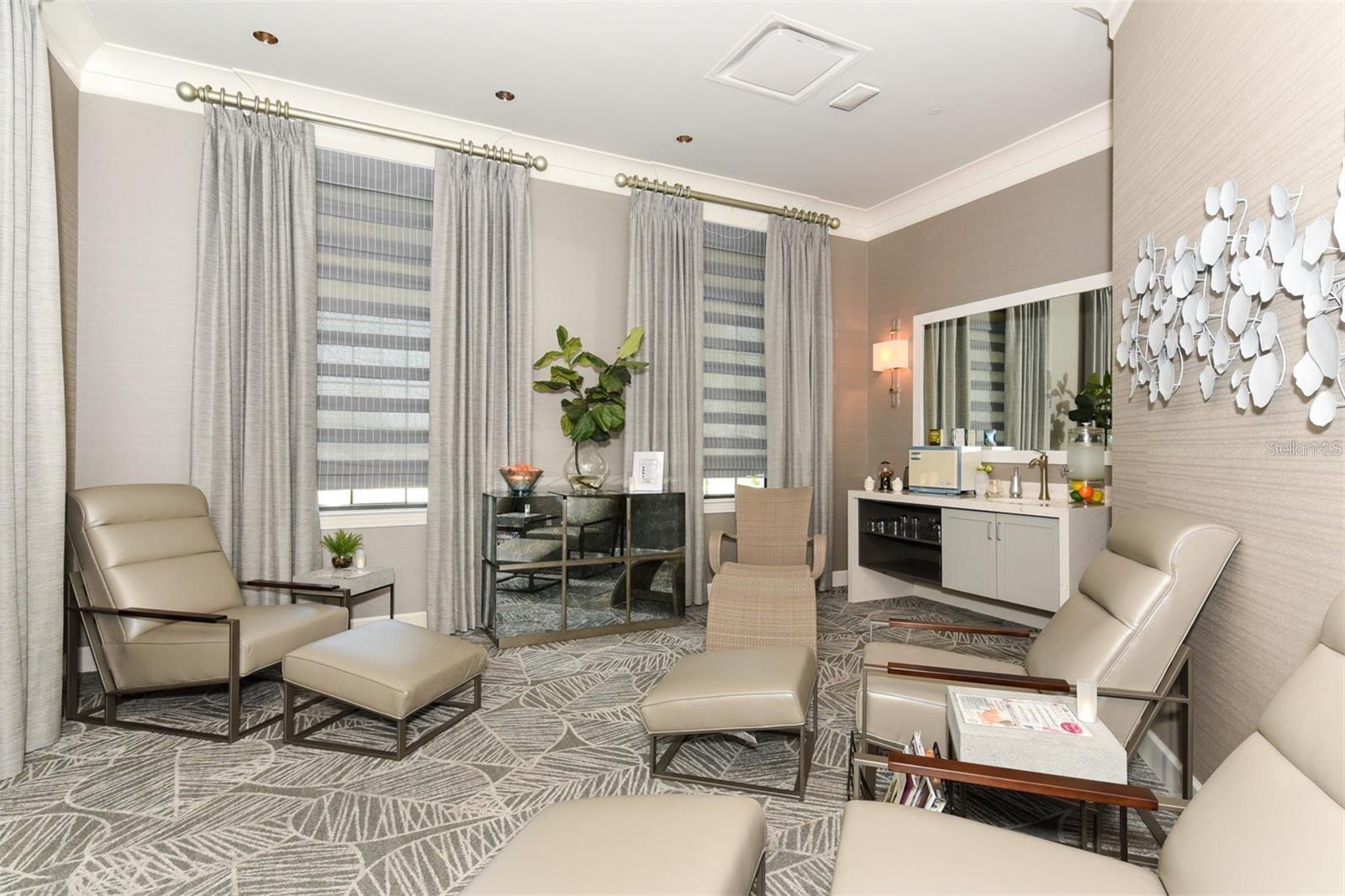 LAKEWOOD NATIONAL - Residential