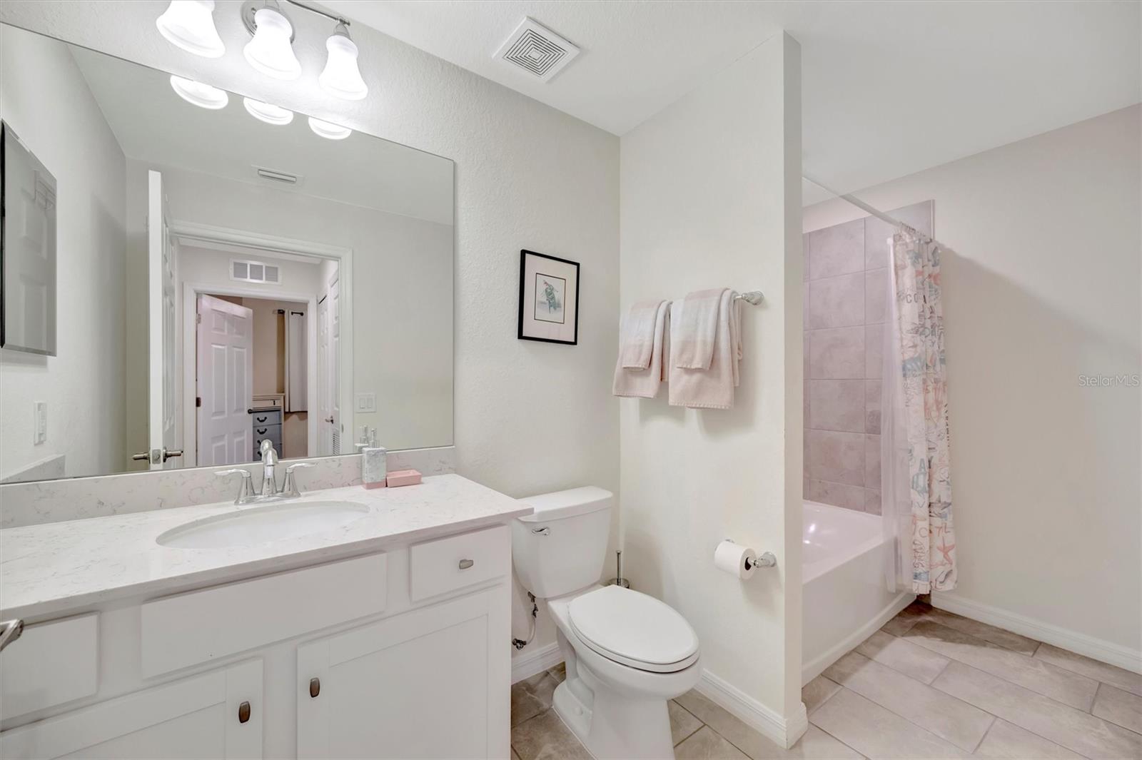 LAKEWOOD NATIONAL - Residential