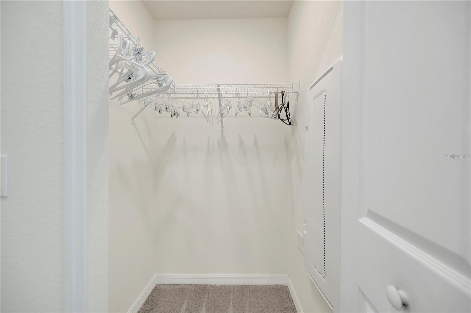 LAKEWOOD NATIONAL - Residential