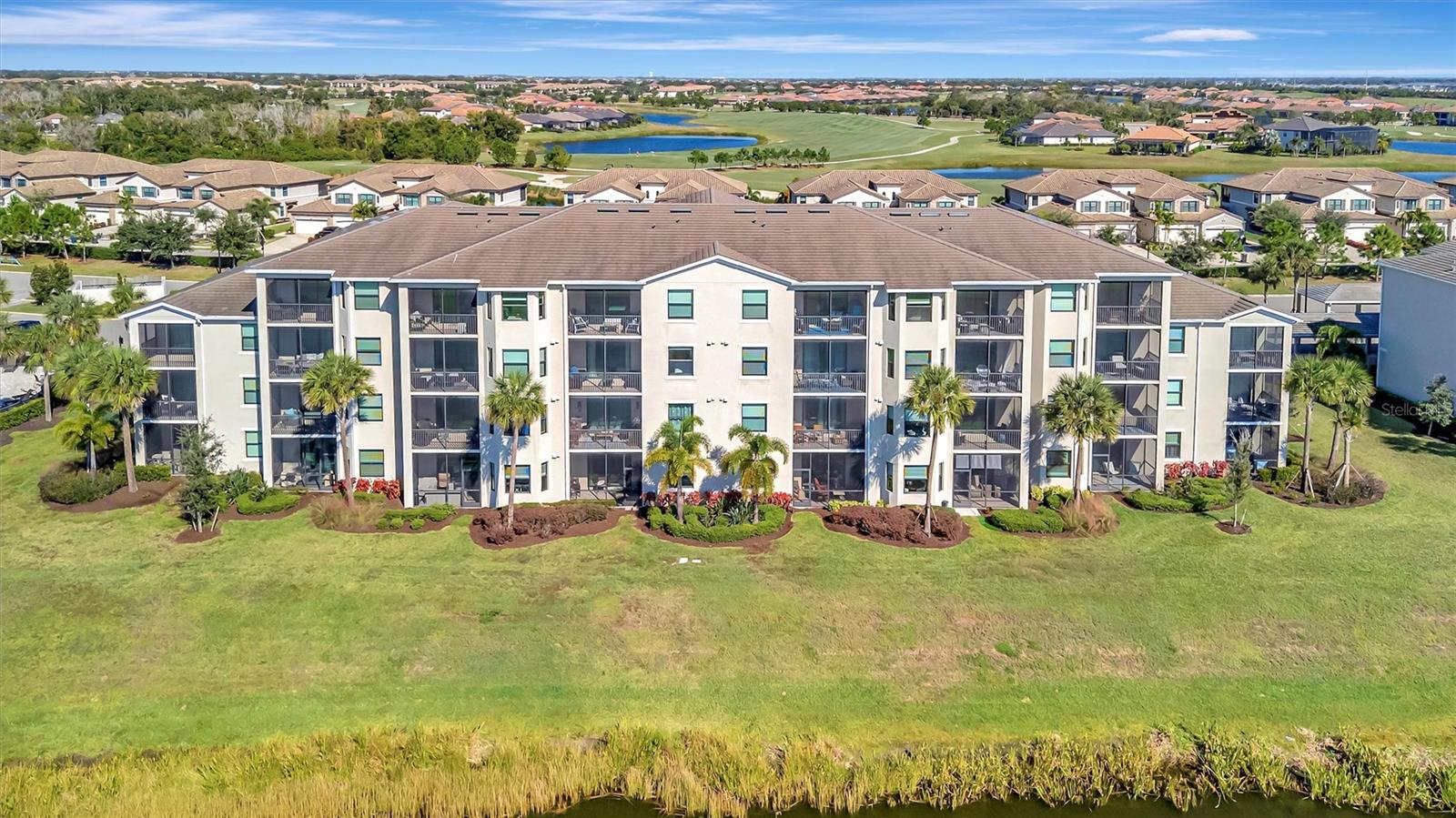 LAKEWOOD NATIONAL - Residential