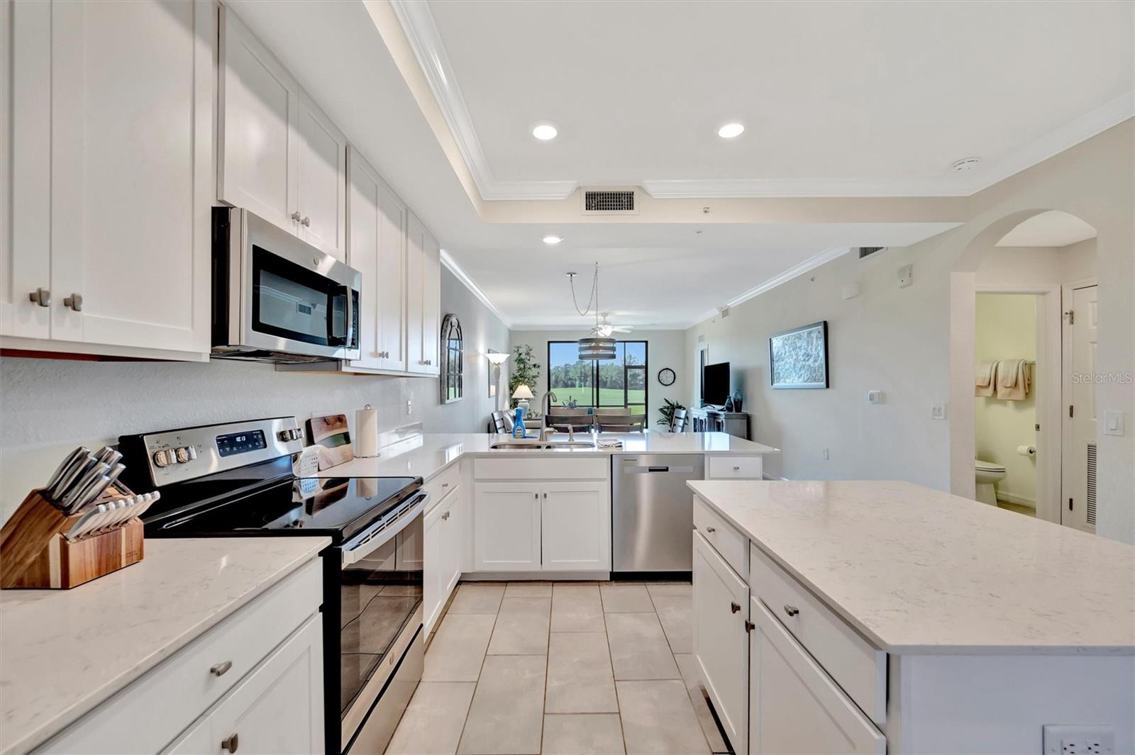 LAKEWOOD NATIONAL - Residential