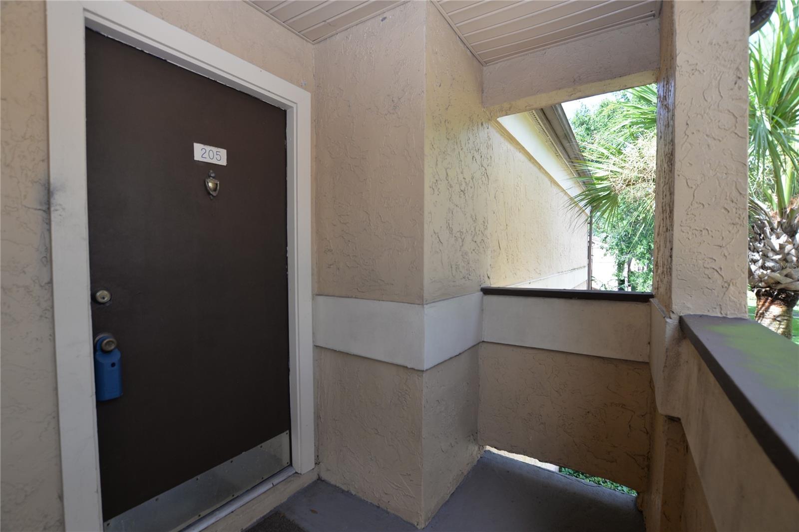 648 KENWICK CIRCLE 205