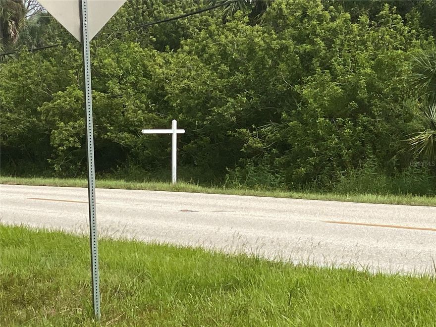 City Water available! NOT in a scrub jay permit required area. Close to shopping, medical
facilities and boat launches and GULF BEACHES. Building on a vacant lot in Port Charlotte,
Florida, presents numerous advantages, including its beautiful location, investment potential, customization
opportunities, and access to outdoor activities, where you can enjoy the natural beauty of the area.  COME CHECK OUT THIS LOT!!