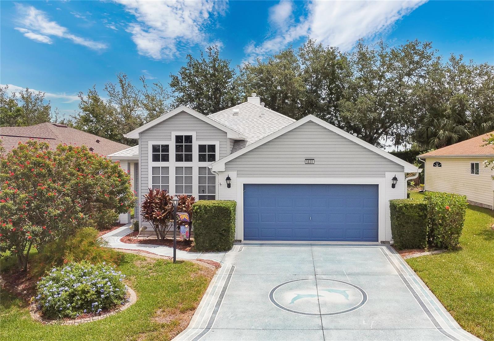 Bright, Spacious, & Steps from the Lake – Discover the Lifestyle You’ve Been Waiting For in Royal Harbor’s Premier 55+ Community
Welcome to the beautifully maintained 3-bedroom, 2-bath home in the highly sought-after Royal Harbor subdivision of Tavares. This 1766 sq. ft. home features a thoughtfully designed split floor plan with a large primary suite, spacious guest bedrooms, and an open-concept living area centered around a cozy fireplace. The kitchen flows seamlessly into the living and dining areas, creating a welcoming space ideal for both everyday living and entertaining.
Enjoy the best of Florida living from your screened-in lanai—perfect for morning coffee or evening relaxation. Built in 2003, this home is nestled within a gated 55+ community known for its scenic walking paths, clubhouse, and active lifestyle amenities. Just a short stroll from the park and fishing dock on Little Lake Harris, residents can enjoy peaceful surroundings with easy access to nature.
Royal Harbor offers the ideal blend of privacy, community, and low-maintenance living. With nearby shopping, dining, and medical facilities, everything you need is within reach. If you're looking for a move-in-ready home in a vibrant 55+ neighborhood, this is the one. Schedule your private tour today and experience the lifestyle that awaits