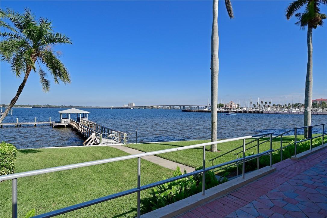 RIVER OAKS CONDO SEC B - Residential Lease