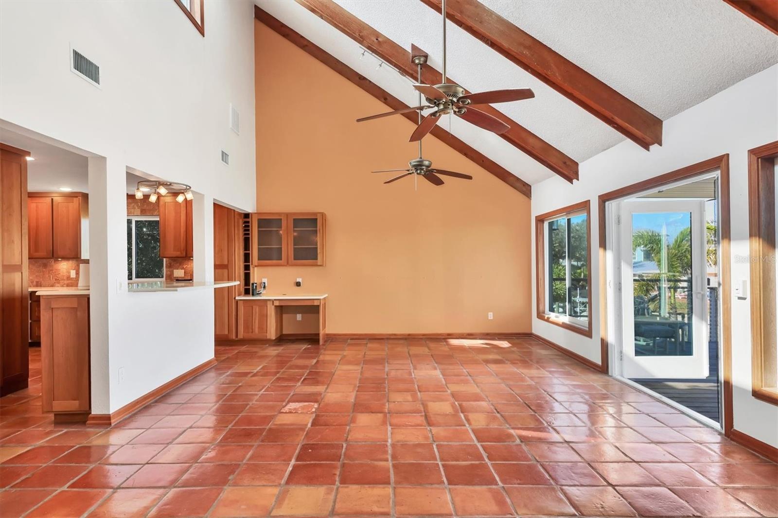 COQUINA KEY SEC 2 - Residential Lease